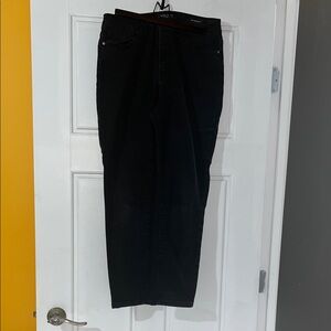 Judy Blue Women's Black Boyfriend Jeans